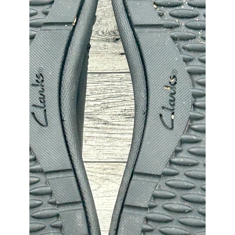 Clarks slip shoes